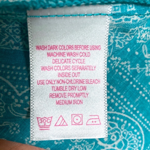 *Woman Within Teal Patchwork Bandana Pattern Long-Sleeve Button Down Top NWOT - Picture 7 of 8